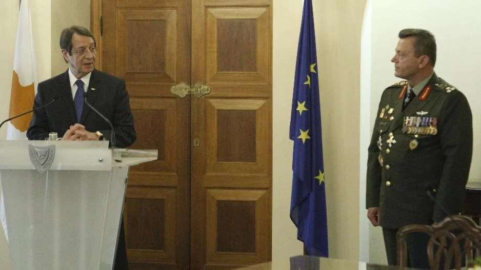 Κύπρος: Ξεκαθάρισμα της Εθνικής Φρουράς – Μένει η φεύγει ο Ηλίας Λεοντάρης;